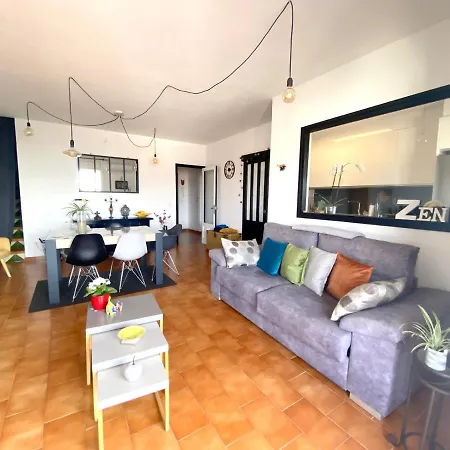 Apartment Pescadors 55 *